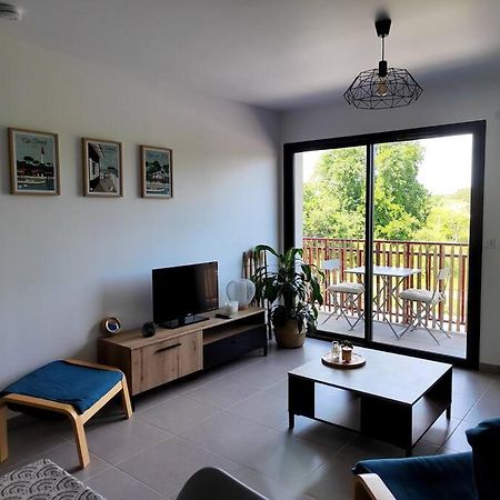Location De Vacances A Andernos - Appartement 2 Chambres Dans Residence Neuve Ngoại thất bức ảnh