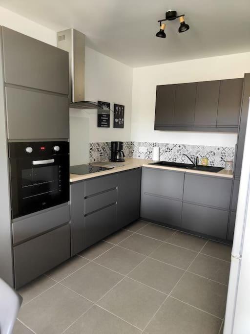 Location De Vacances A Andernos - Appartement 2 Chambres Dans Residence Neuve Ngoại thất bức ảnh
